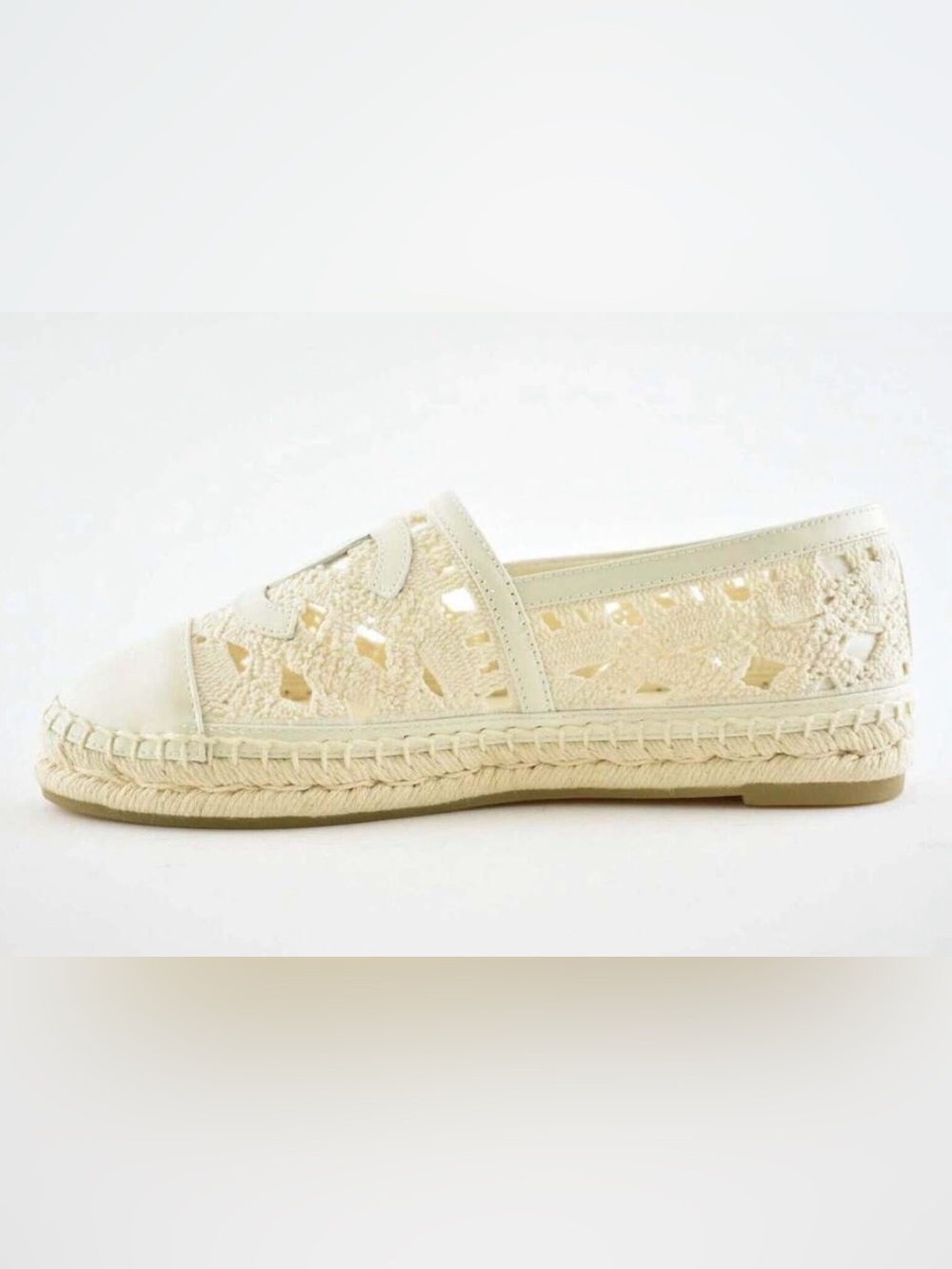 CHANEL Cream Lace Espadrille Flats - Size 42 - Picture 5 of 9